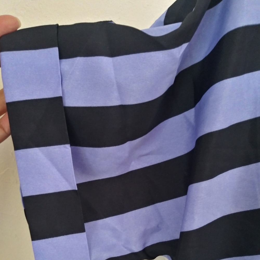 New York & Company Blue Striped Blouse Size M - Picture 5 of 8